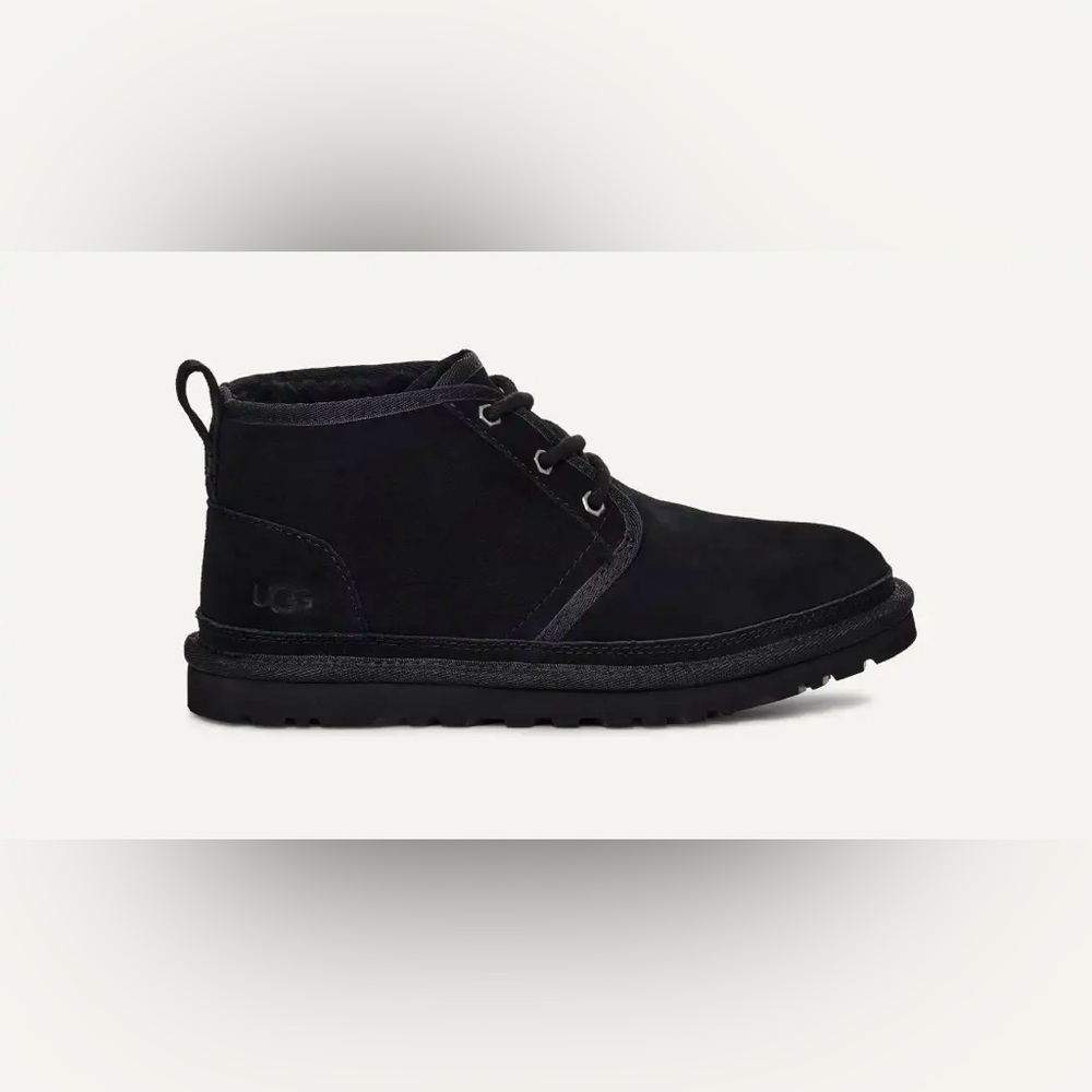 UGG Neumel II Boot- size 6.5/7women’s, 5youth